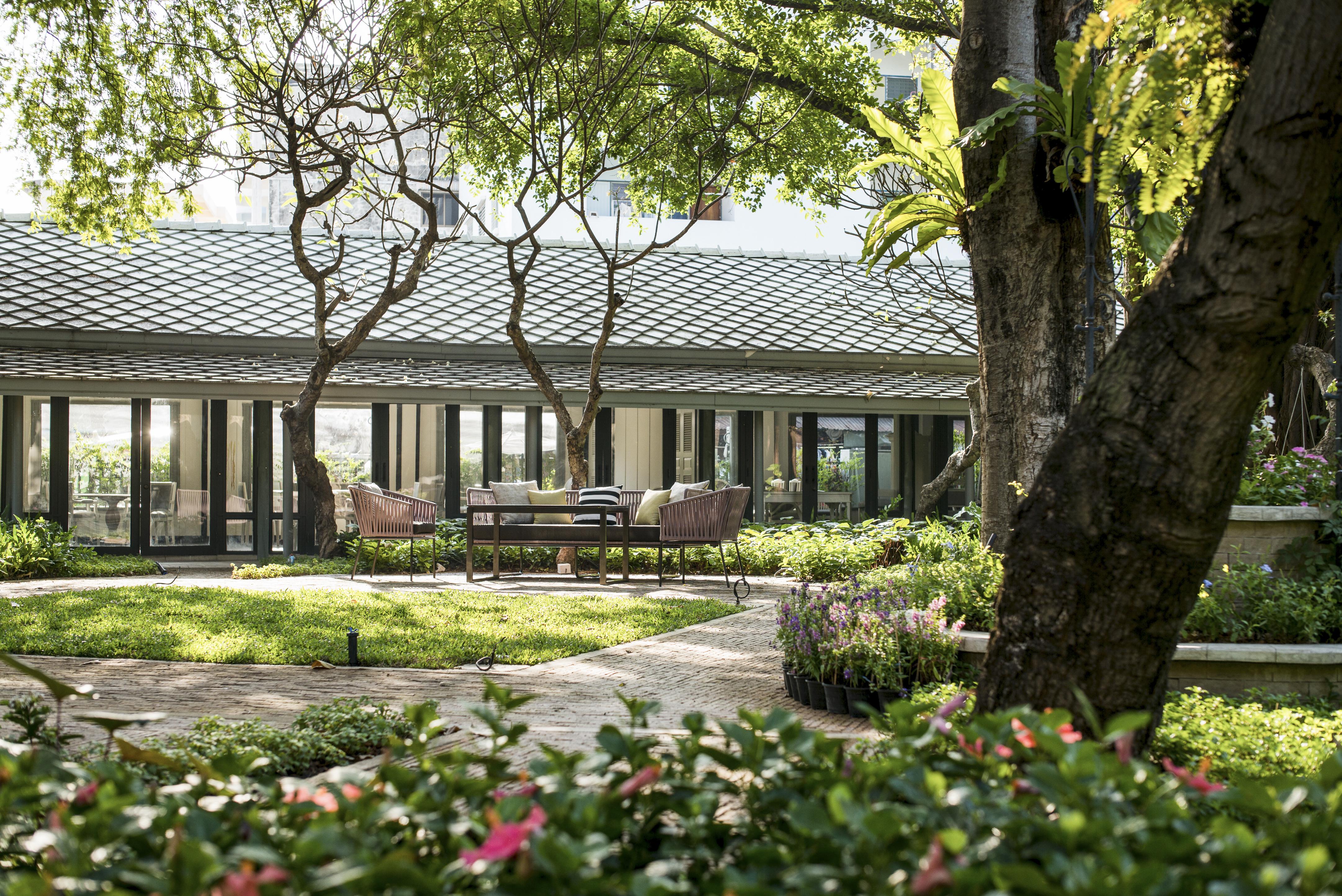 The Raweekanlaya Bangkok Exteriér fotografie The Garden