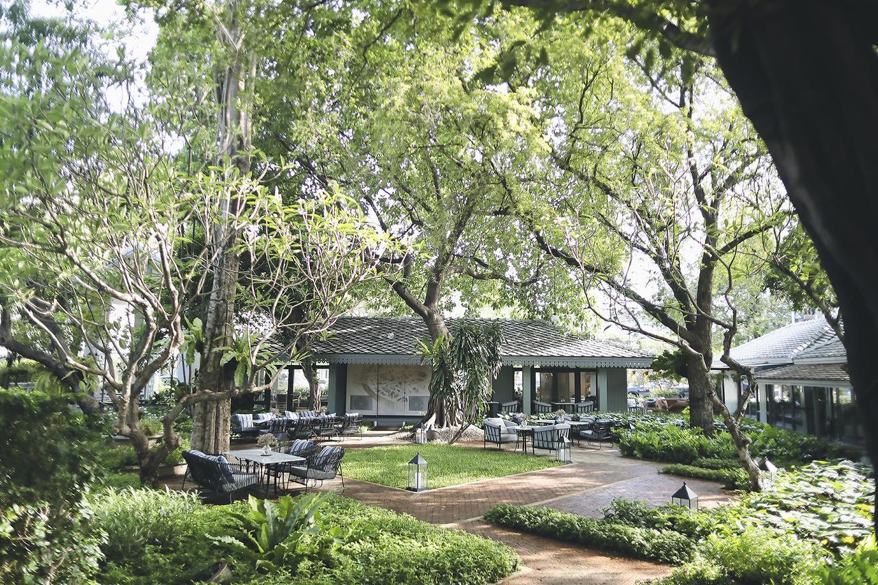 The Raweekanlaya Bangkok Exteriér fotografie The garden of the hotel