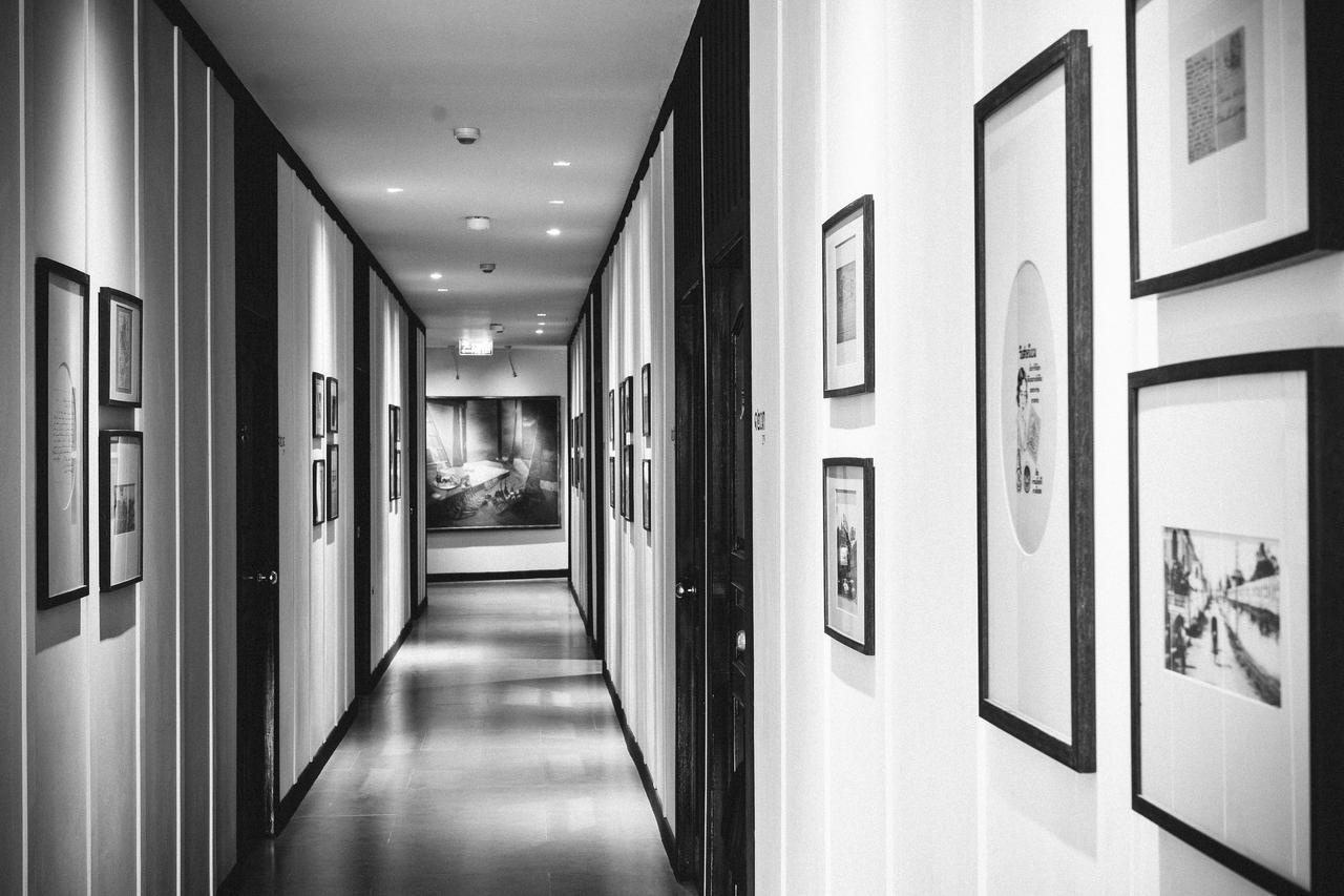 The Raweekanlaya Bangkok Exteriér fotografie The interior of the gallery