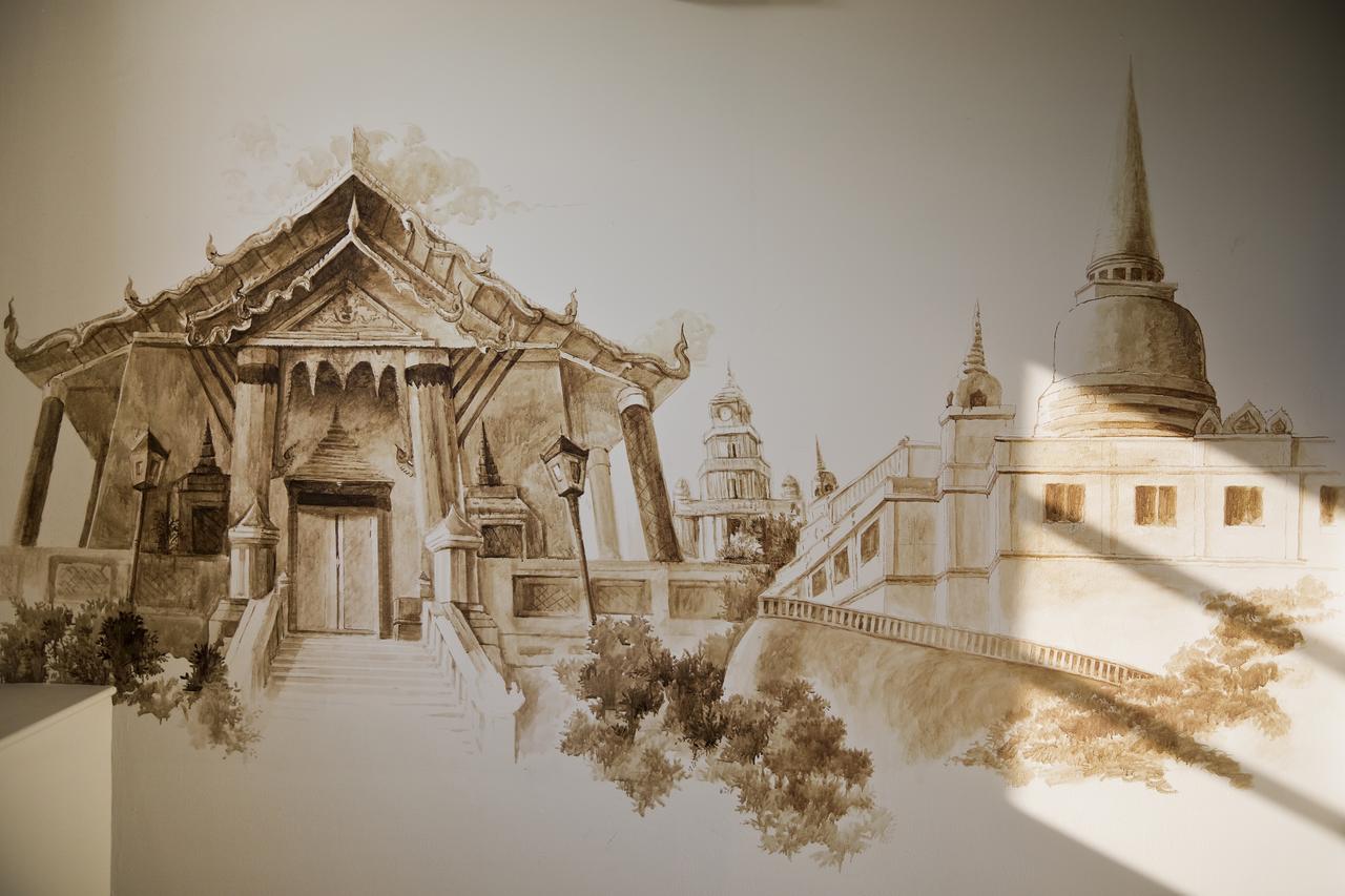 The Raweekanlaya Bangkok Exteriér fotografie Wat Ratchaburana